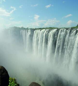 Etosha, Okavango-Delta , Chobe Trail & majestätische Victoria Falls Camping- oder Lodgesafari